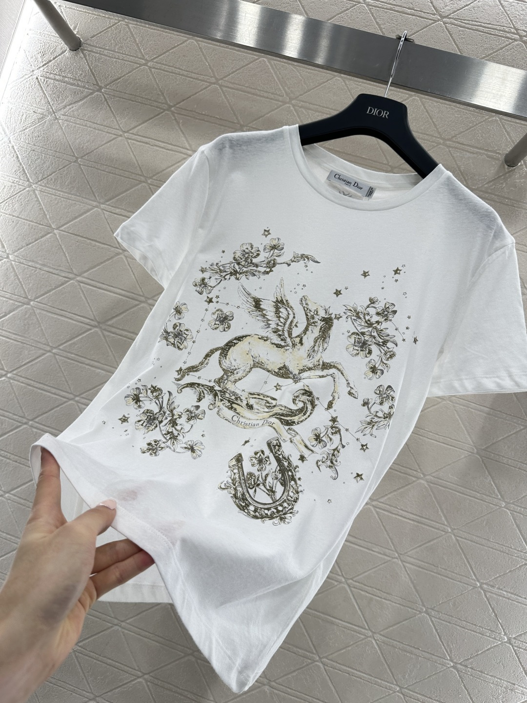 ♥Dio*♥2026新品上架 贺岁限定印花徽标𝑇𝑒𝑒新年贺岁限定系列#定制YB进口棉麻材质，德国进口机器