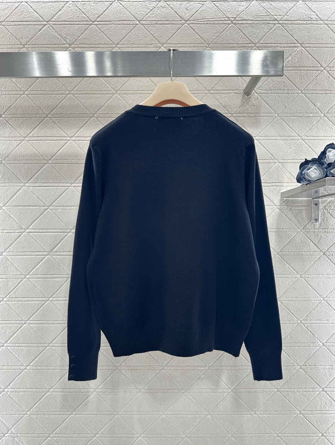 ♥Miumi*♥2026新品上架 圆领针织套头毛衣定制YB羊毛纱线织造，质感细腻，穿搭舒适，圆领针织套头