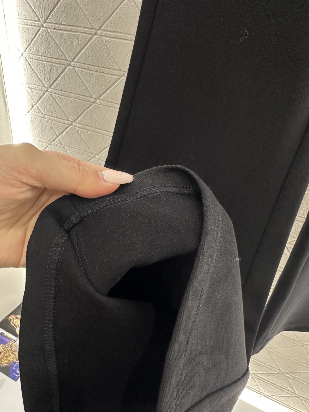 ♥Louis vuitto*♥2026新品上架 微喇修身高腰长裤定制YB进口高弹棉毛材质，面料弹力舒适，