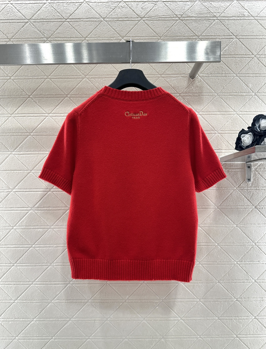 ♥Dio*♥2026新品上架 贺岁飞马刺绣针织短袖新年贺岁系列#定制YB羊绒纱线织造，质感高级，舒适柔软