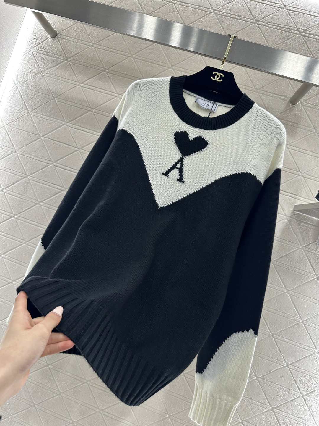 ♥Ami*♥2026新品上架 圆领针织廓形毛衣定制YB羊毛纱线织造，质感细腻，穿搭舒适，圆领针织套头毛衣