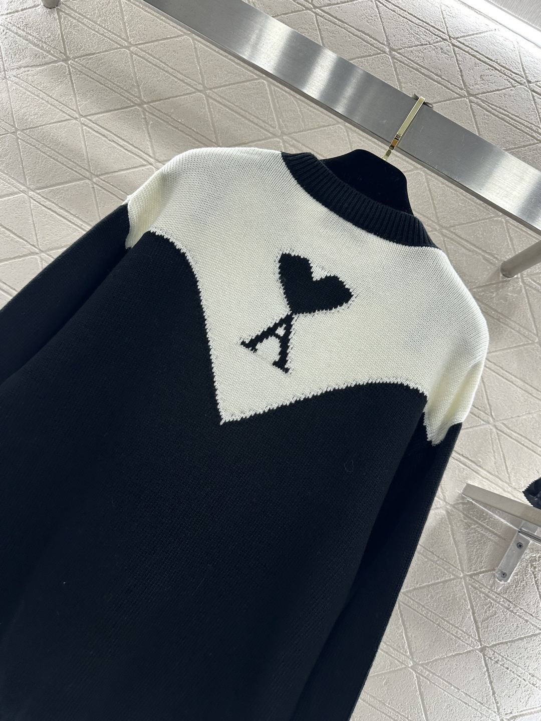 ♥Ami*♥2026新品上架 圆领针织廓形毛衣定制YB羊毛纱线织造，质感细腻，穿搭舒适，圆领针织套头毛衣