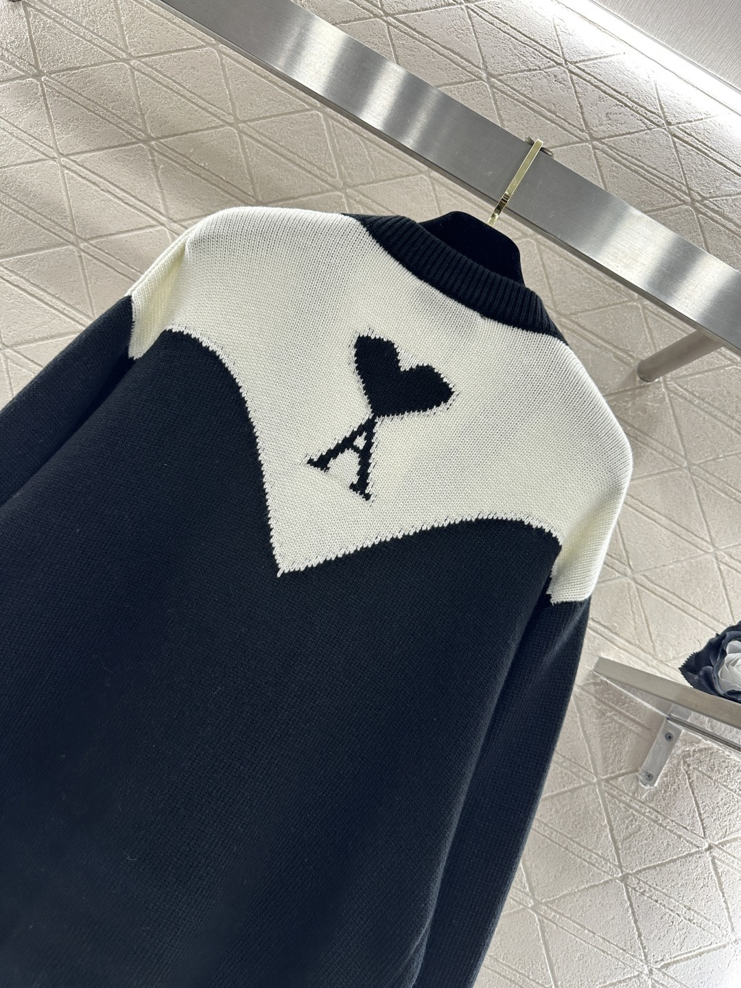 ♥Ami*♥2026新品上架 V领针织廓形针织开衫定制YB羊毛纱线织造，质感细腻，穿搭舒适，V领针织开衫