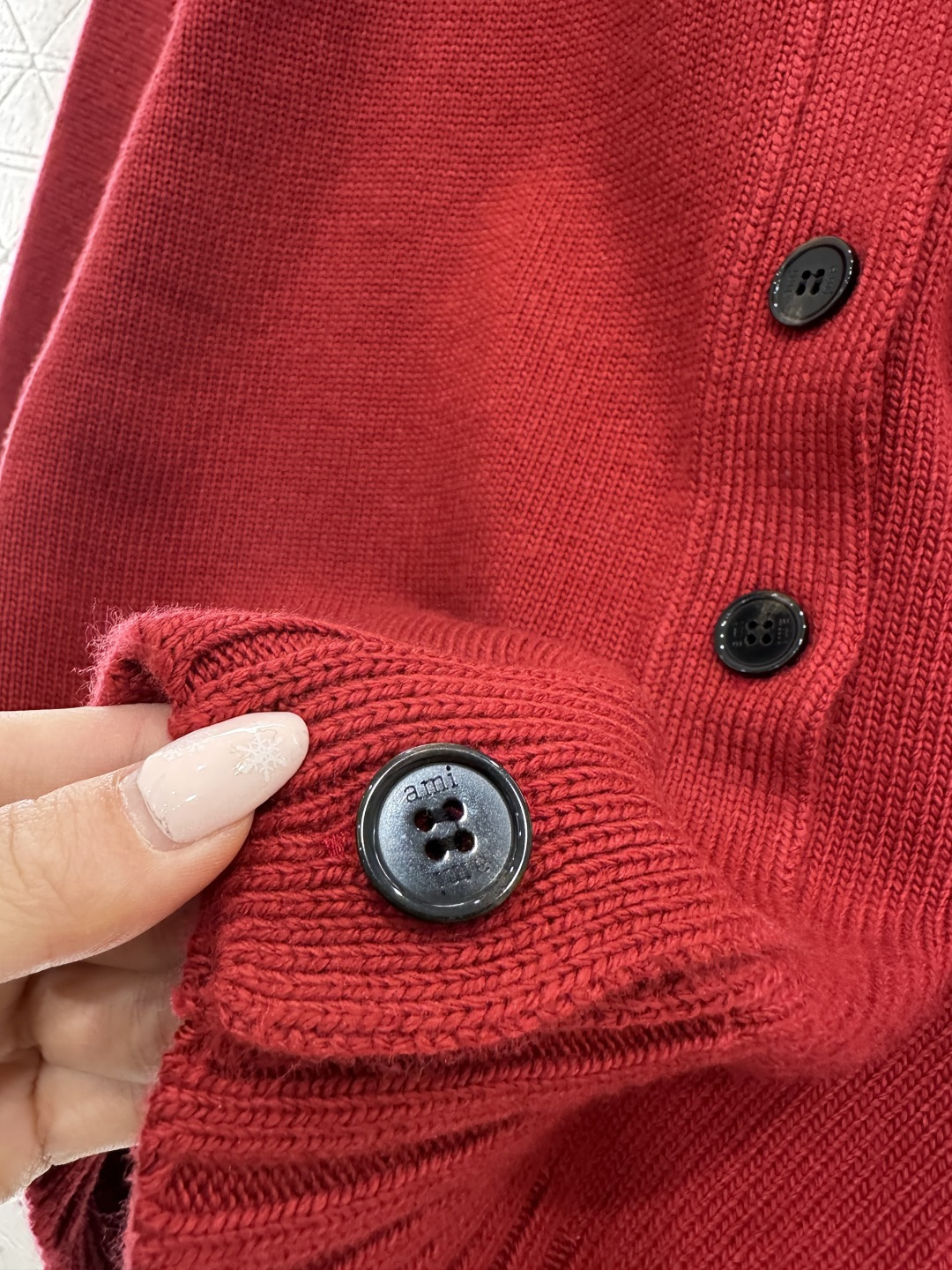 ♥Ami*♥2026新品上架 V领针织廓形针织开衫定制YB羊毛纱线织造，质感细腻，穿搭舒适，V领针织开衫