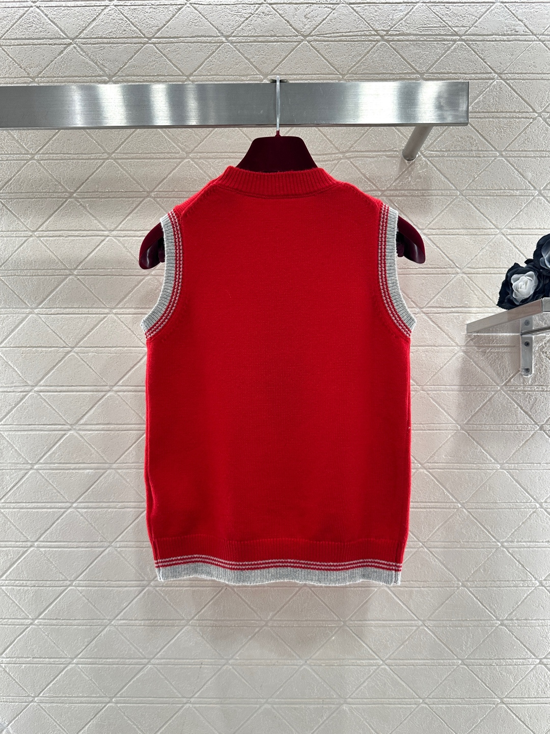 ♥Gucc*♥2026新品上架 贺岁提花马年针织背心新年贺岁系列#定制YB羊毛纱线织造，穿搭舒适，质感十