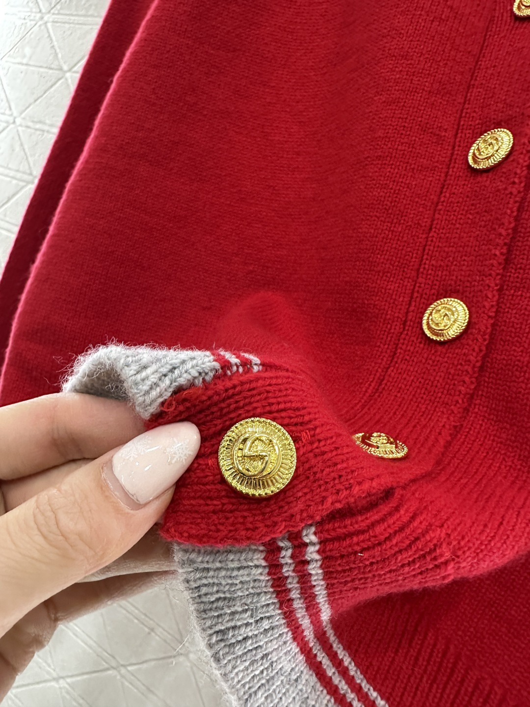♥Gucc*♥2026新品上架 贺岁提花马年针织开衫新年贺岁系列#定制YB羊毛纱线织造，穿搭舒适，质感十