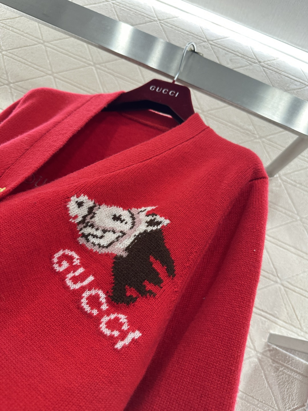 ♥Gucc*♥2026新品上架 贺岁提花马年针织开衫新年贺岁系列#定制YB羊毛纱线织造，穿搭舒适，质感十