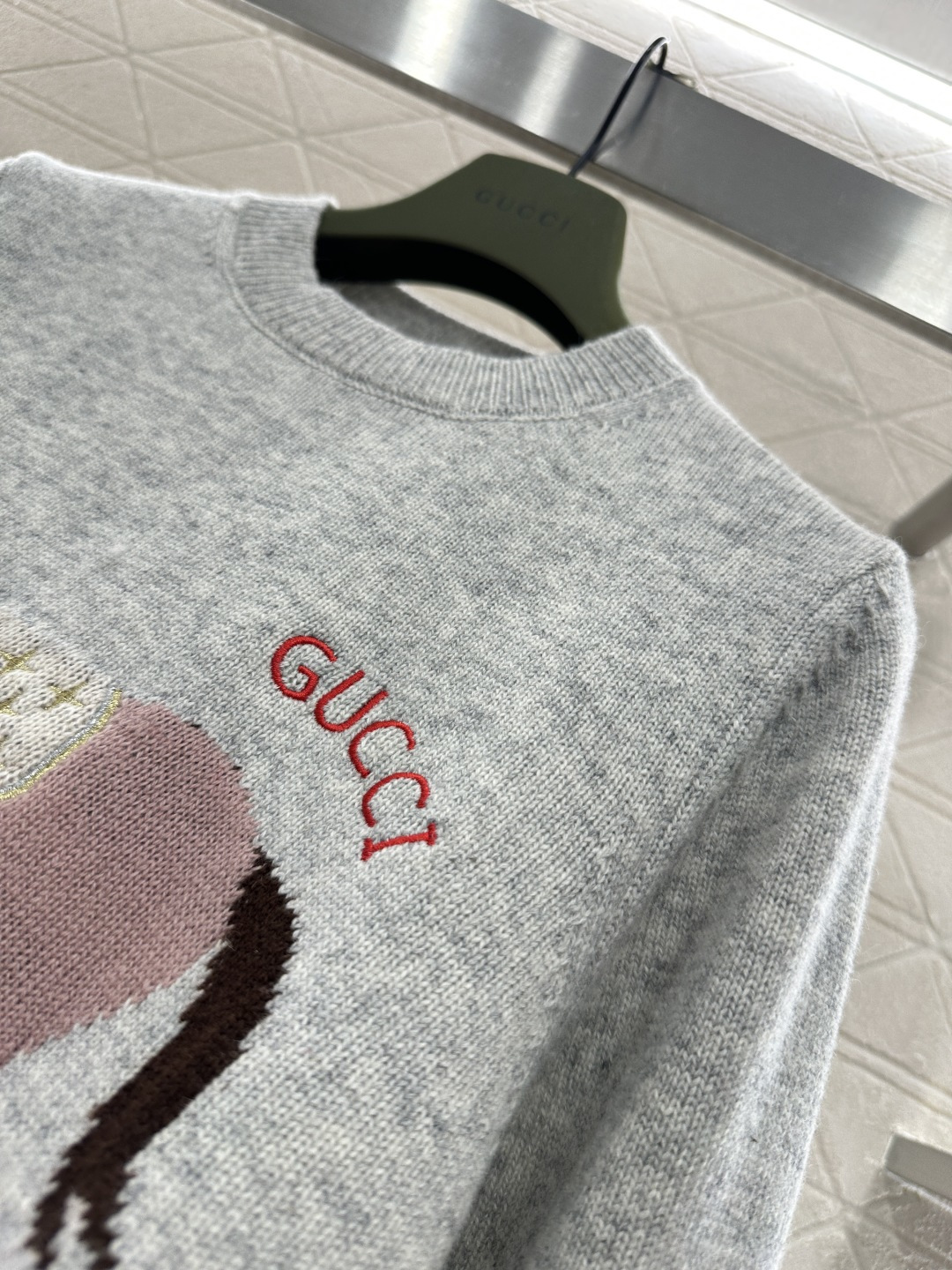 ♥Gucc*♥2026新品上架 贺岁提花马年针织毛衣新年贺岁系列#定制YB羊毛纱线织造，穿搭舒适，质感十