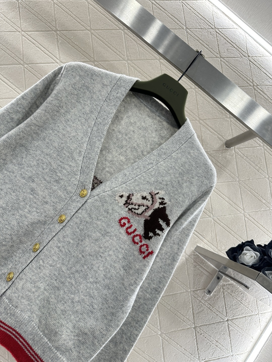 ♥Gucc*♥2026新品上架 贺岁提花马年针织开衫新年贺岁系列#定制YB羊毛纱线织造，穿搭舒适，质感十