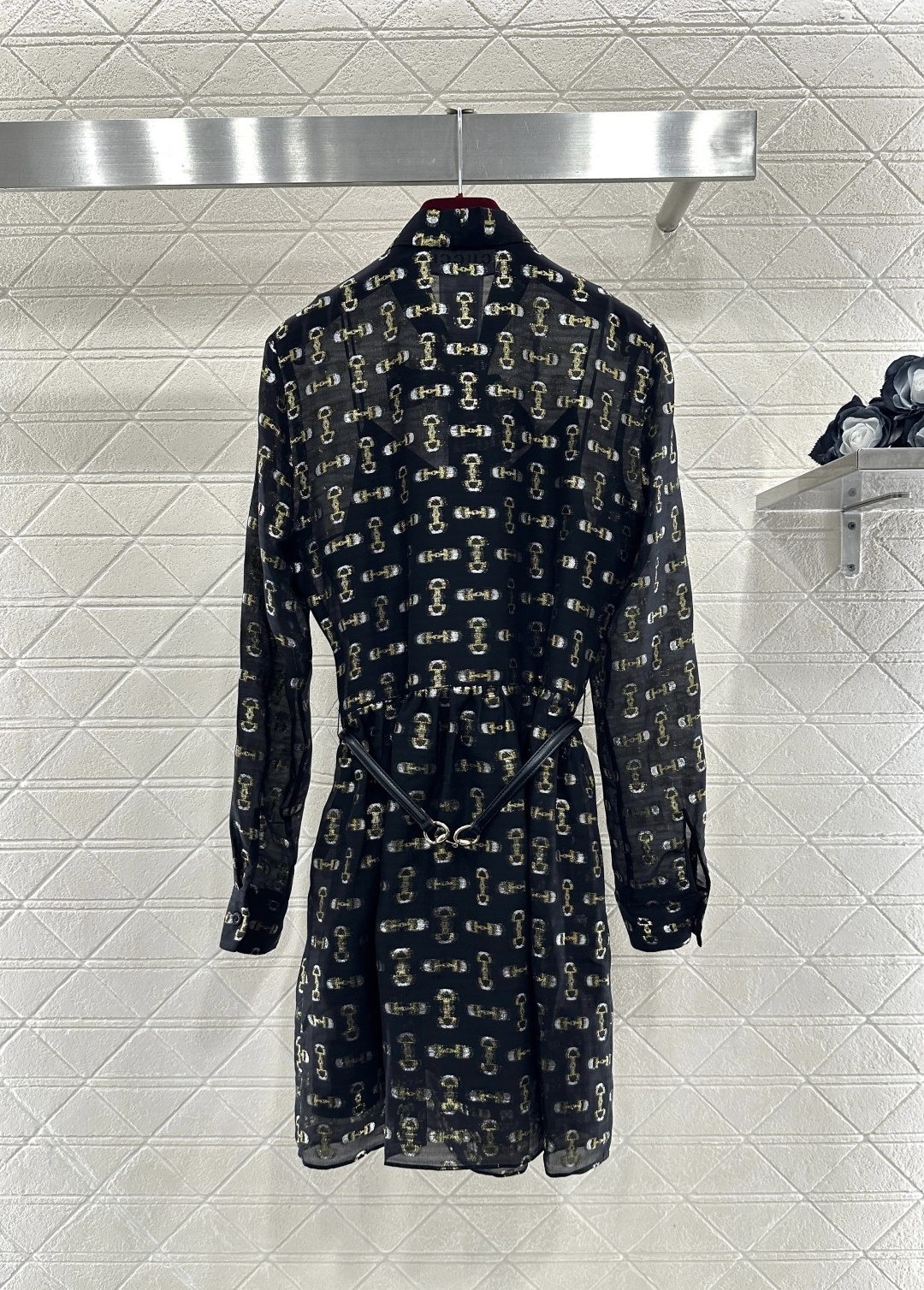 ♥Gucc*♥2026新品上架 活性印花真丝腰带连衣裙定制YB进口百分百桑蚕丝材质，质感光泽，舒适养肤，