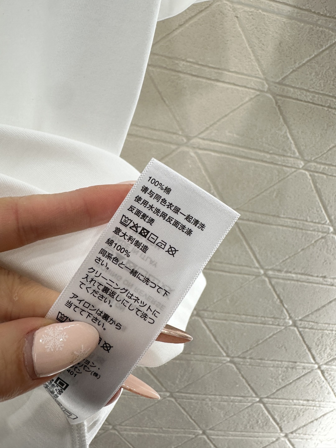 ♥Celin*♥2026新品上架 钉珠字母徽标𝑇𝑒𝑒定制YB丝光全棉材质，透气舒适，质感十足，常规短袖T