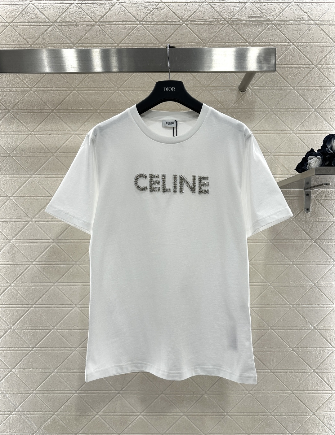 ♥Celin*♥2026新品上架 钉珠字母徽标𝑇𝑒𝑒定制YB丝光全棉材质，透气舒适，质感十足，常规短袖T