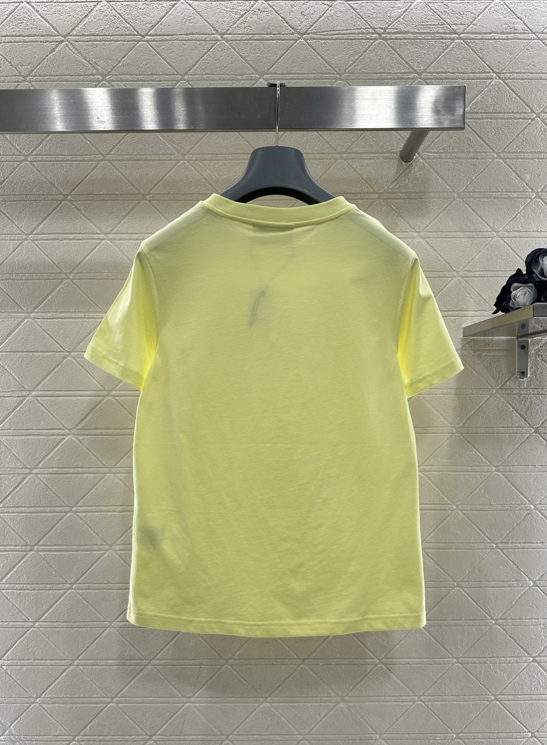 ♥Ami*♥2026新品上架 钉珠字母徽标𝑇𝑒𝑒定制YB丝光全棉材质，透气舒适，质感十足，常规短袖T恤裁