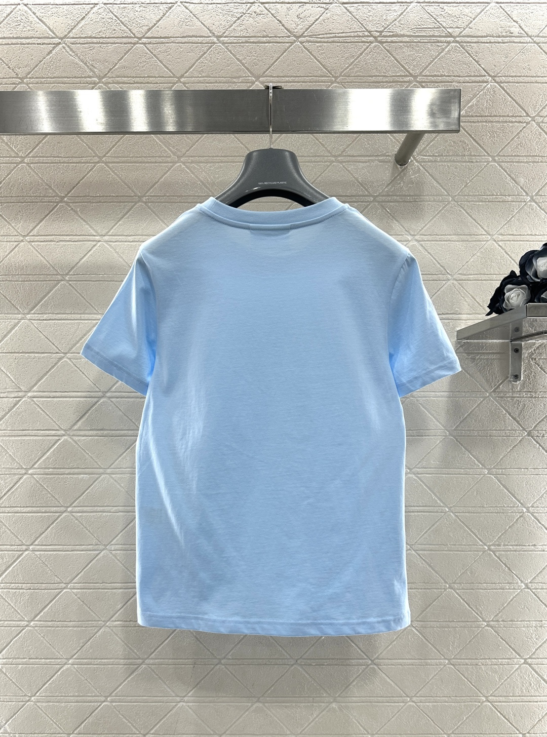 ♥Ami*♥2026新品上架 钉珠字母徽标𝑇𝑒𝑒定制YB丝光全棉材质，透气舒适，质感十足，常规短袖T恤裁