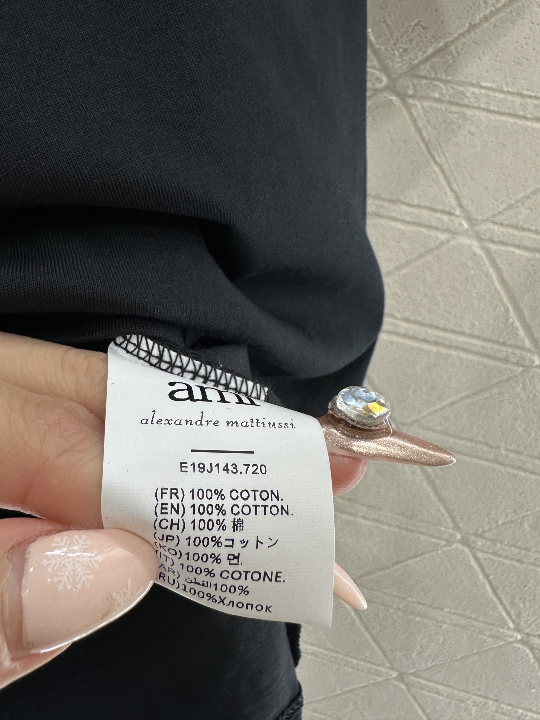 ♥Ami*♥2026新品上架 钉珠字母徽标𝑇𝑒𝑒定制YB丝光全棉材质，透气舒适，质感十足，常规短袖T恤裁