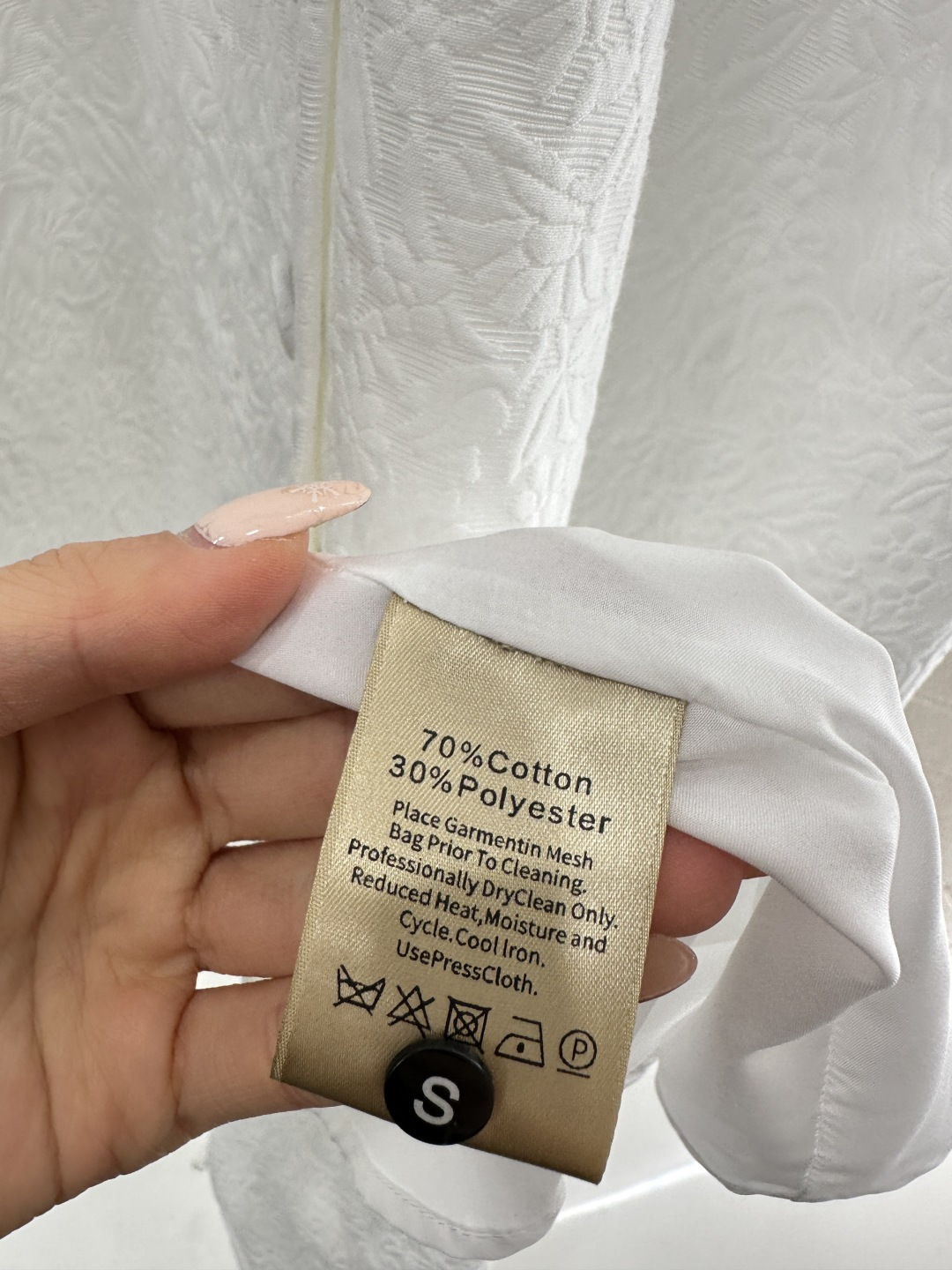 ♥Dio*♥2026新品上架 立领褶皱腰带连衣裙定制YB进口棉毛材质，工艺处理，面料呈现凹凸花朵藤蔓的褶