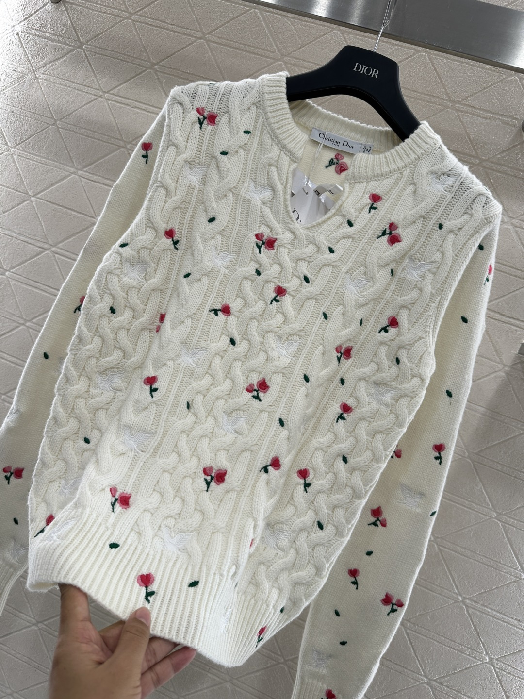 ♥Dio*♥2026新品上架 玫瑰碎花针织套头毛衣定制YB羊绒针织材质，质感高级，舒适柔软，套头针织毛衣