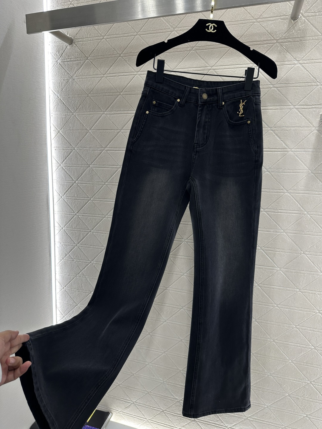♥Saint Lauren*♥2026新品上架 微喇修身高腰牛仔长裤定制YB进口斜纹棉牛仔材质，弹力舒适