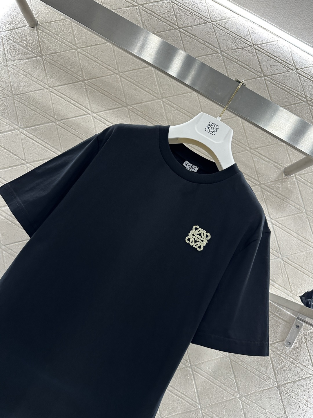 ♥Loew*♥2026新品上架 刺绣图腾徽标𝑇𝑒𝑒定制YB丝光全棉材质，透气舒适，质感十足，常规短袖T恤