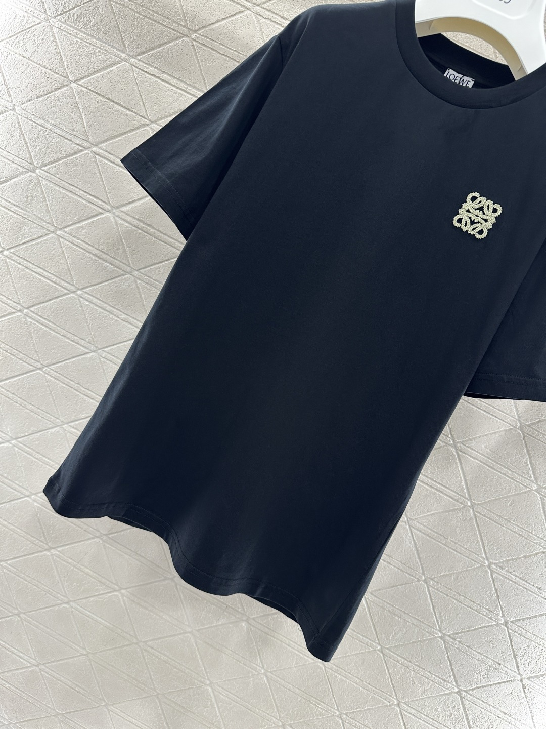 ♥Loew*♥2026新品上架 刺绣图腾徽标𝑇𝑒𝑒定制YB丝光全棉材质，透气舒适，质感十足，常规短袖T恤