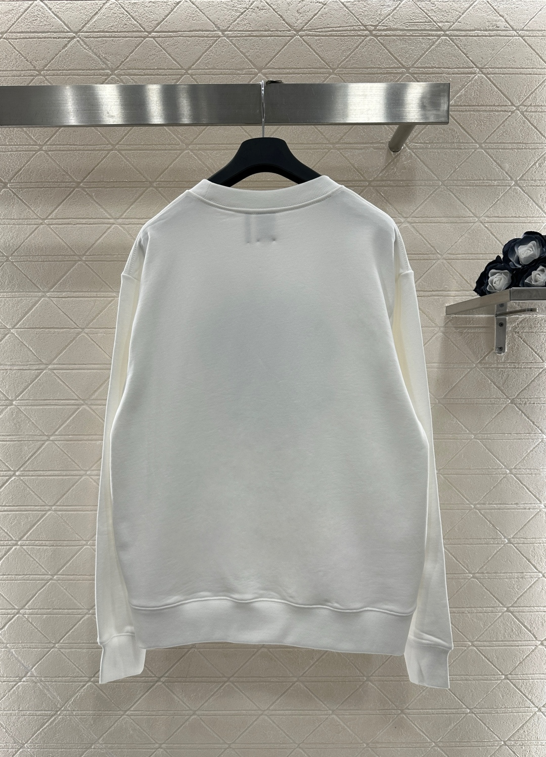 ♥Dio*♥2026新品上架 圆领刺绣四叶草字母卫衣定制YB原生全棉材质，穿搭透气，舒适有型，圆领套头卫