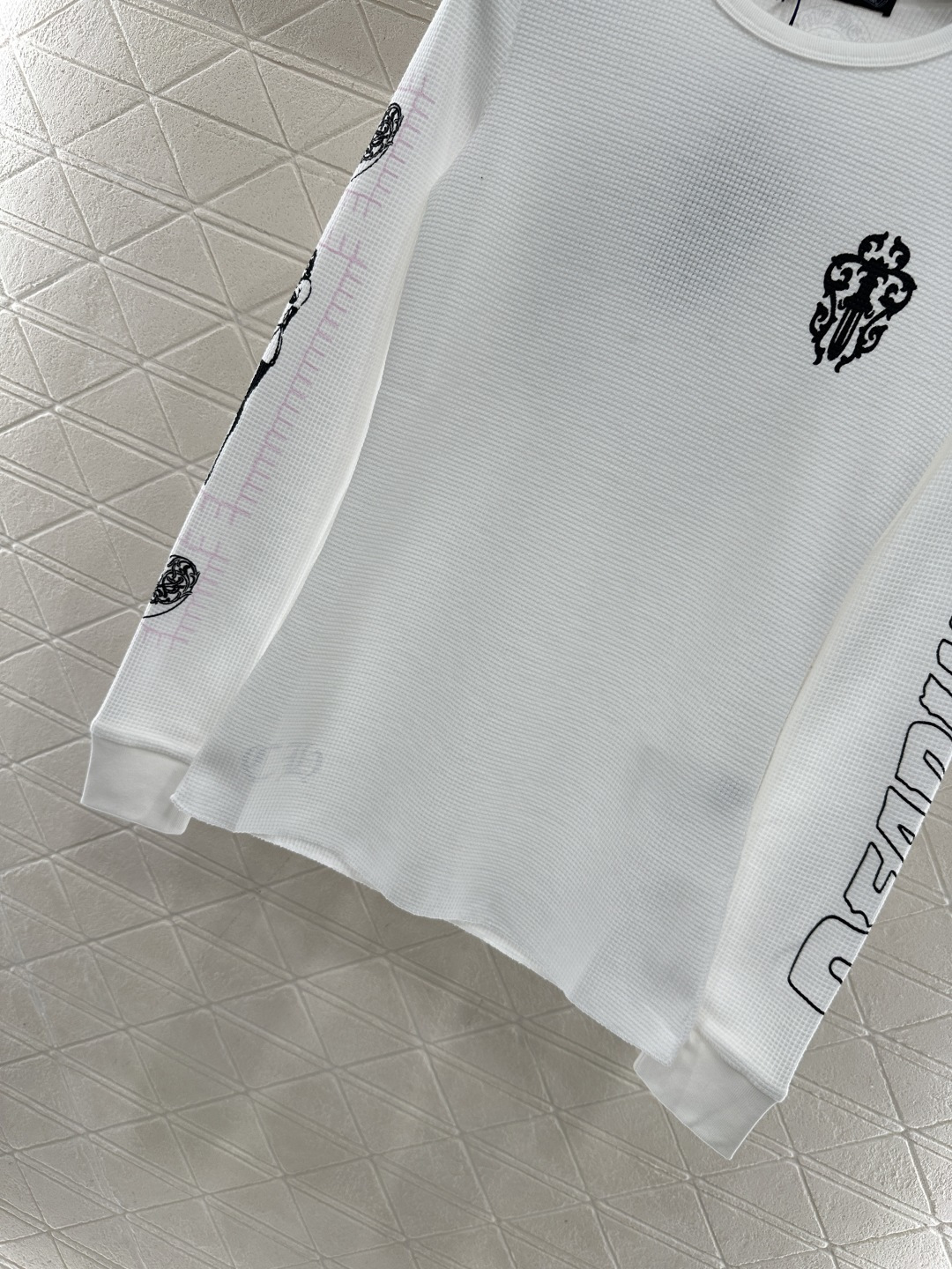 ♥Chrome hear*♥2026新品上架 十字架全棉上衣定制YB斜纹全棉材质，质感细腻，穿搭弹力舒适