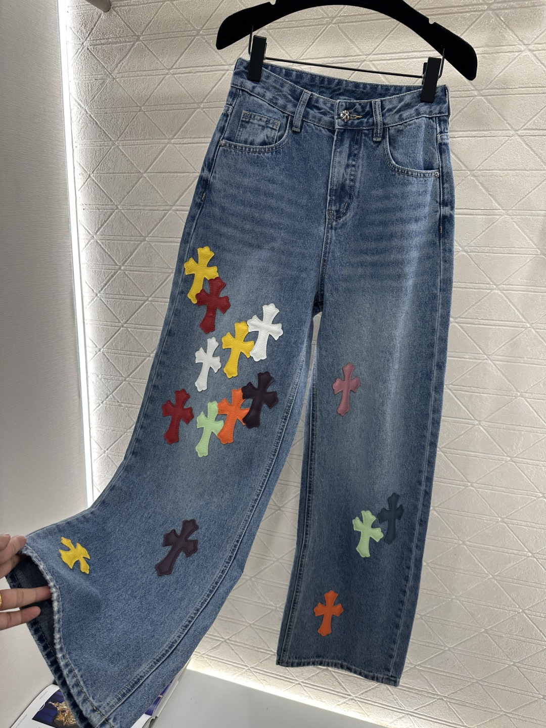 ♥Chrome Heart*♥2026新品上架 彩色皮革十字架牛仔长裤定制YB斜纹棉牛仔材质，酵素水洗，