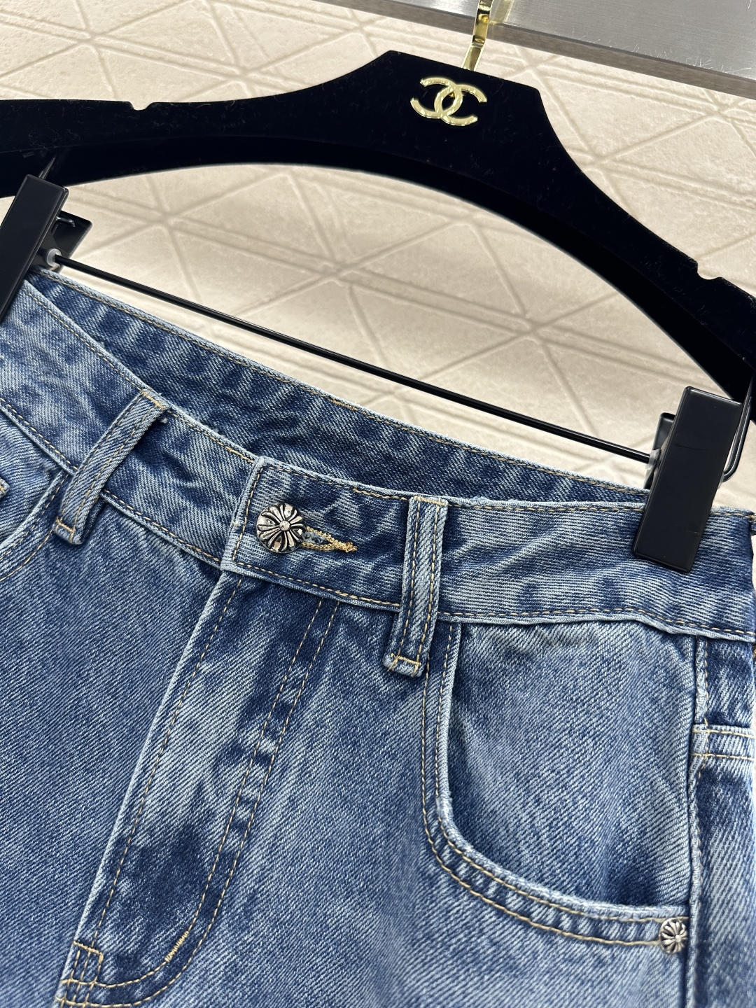 ♥Chrome Heart*♥2026新品上架 彩色皮革十字架牛仔长裤定制YB斜纹棉牛仔材质，酵素水洗，