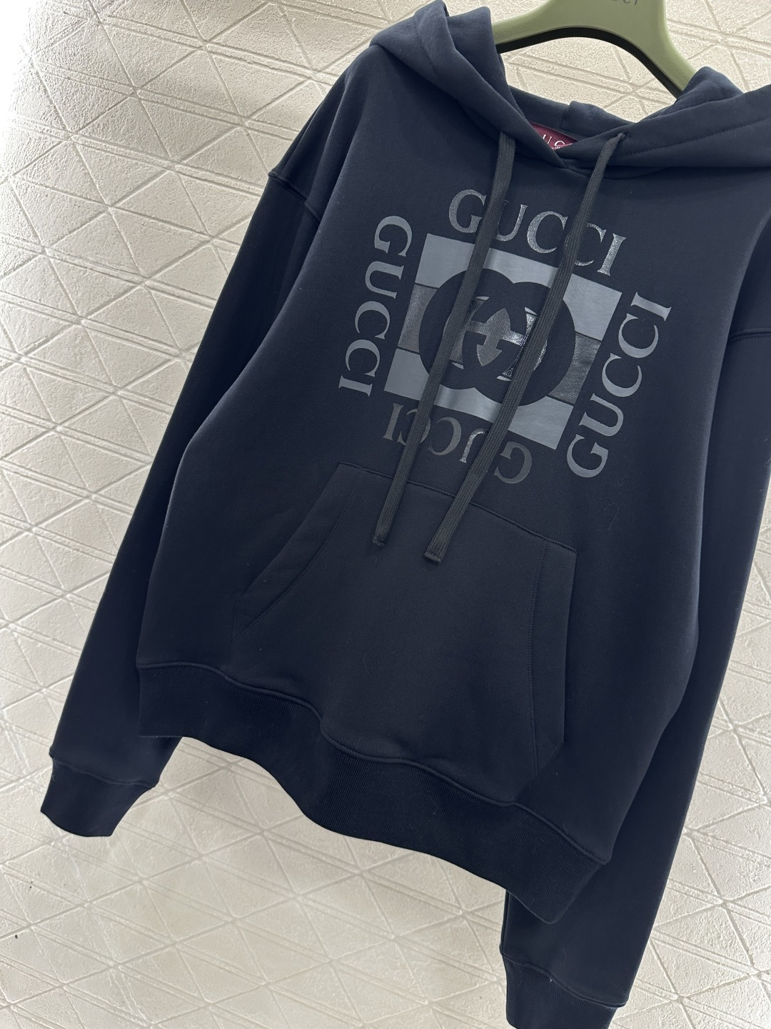 ♥Gucc*♥2026新品上架 印花徽标抽绳连帽卫衣定制YB原生克重全棉材质，还原品质，肉眼可见的高级，