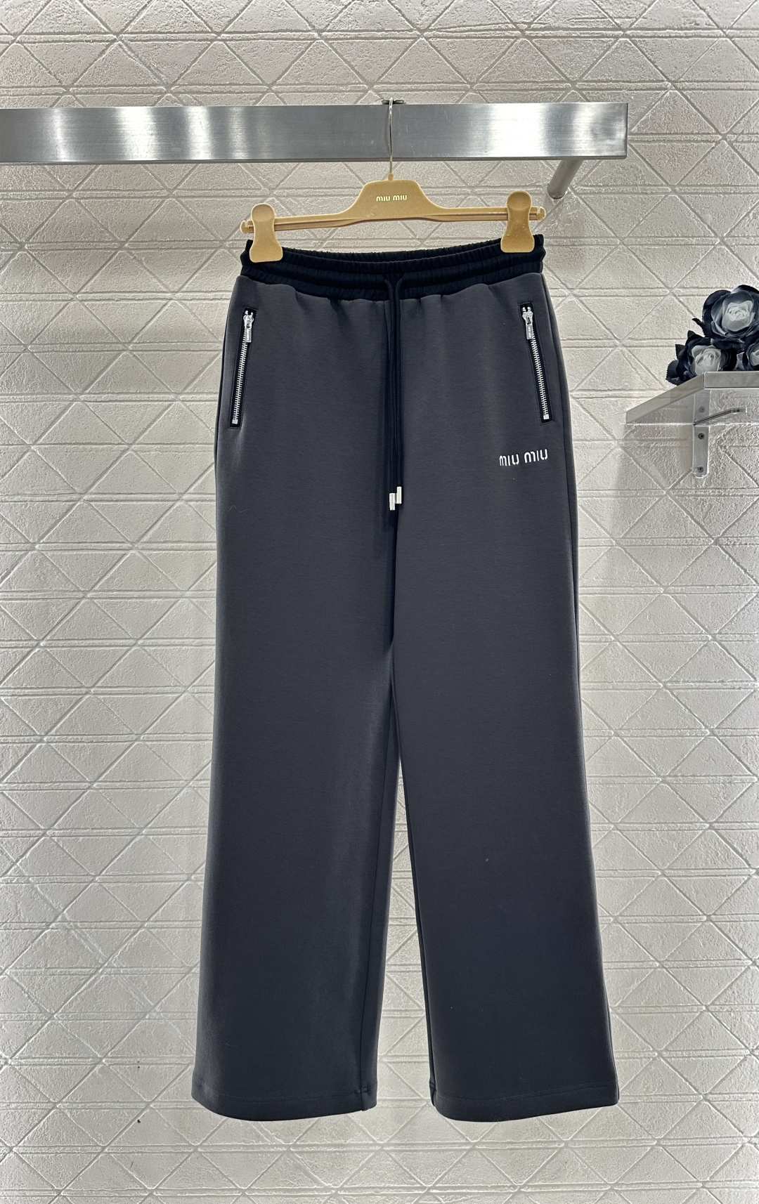 ♥Miumi*♥2026新品上架 拼色休闲夹克长裤套装定制YB斜纹空气棉材质，质感高级，品相十足，休闲套