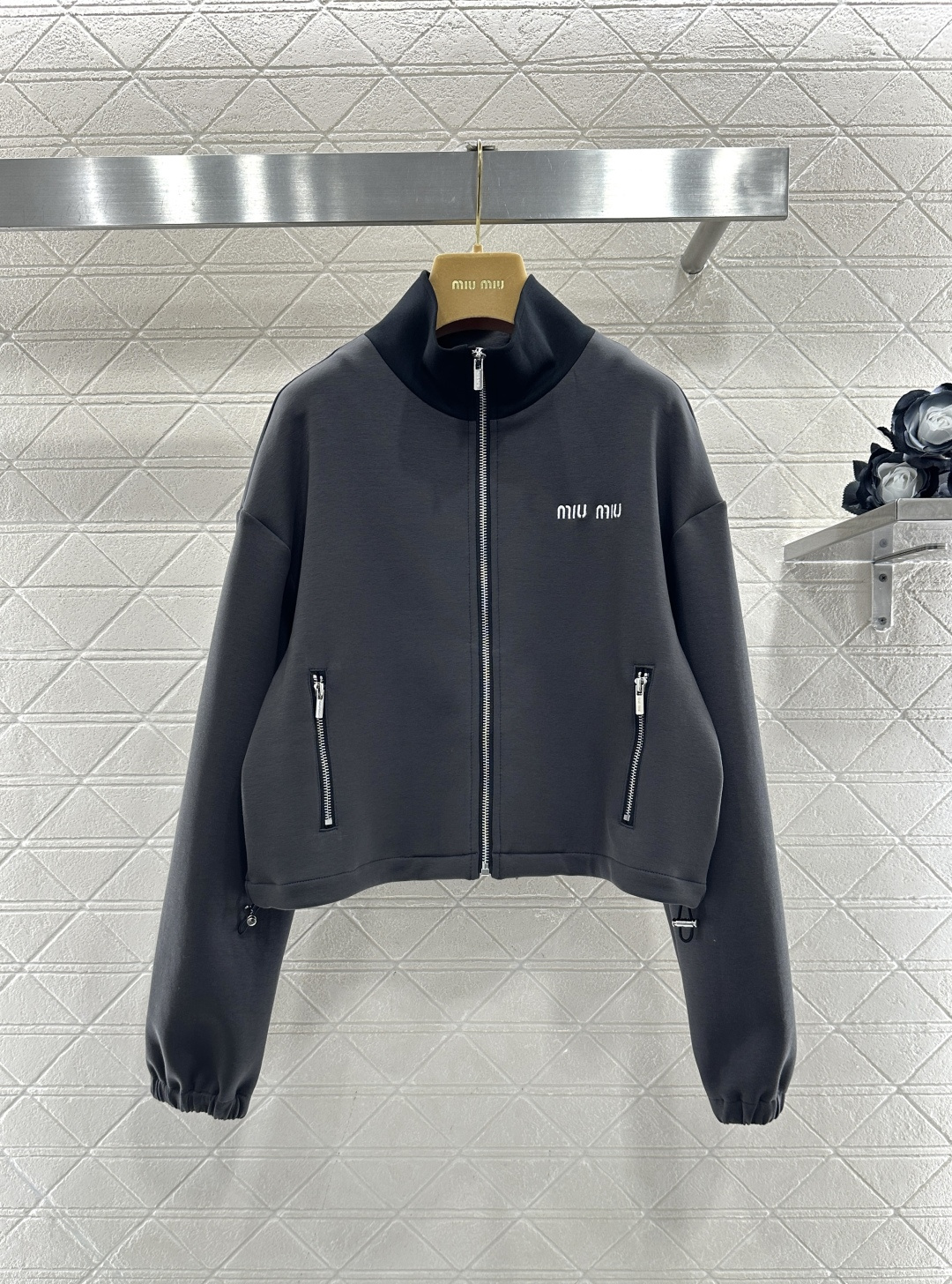 ♥Miumi*♥2026新品上架 拼色休闲夹克长裤套装定制YB斜纹空气棉材质，质感高级，品相十足，休闲套