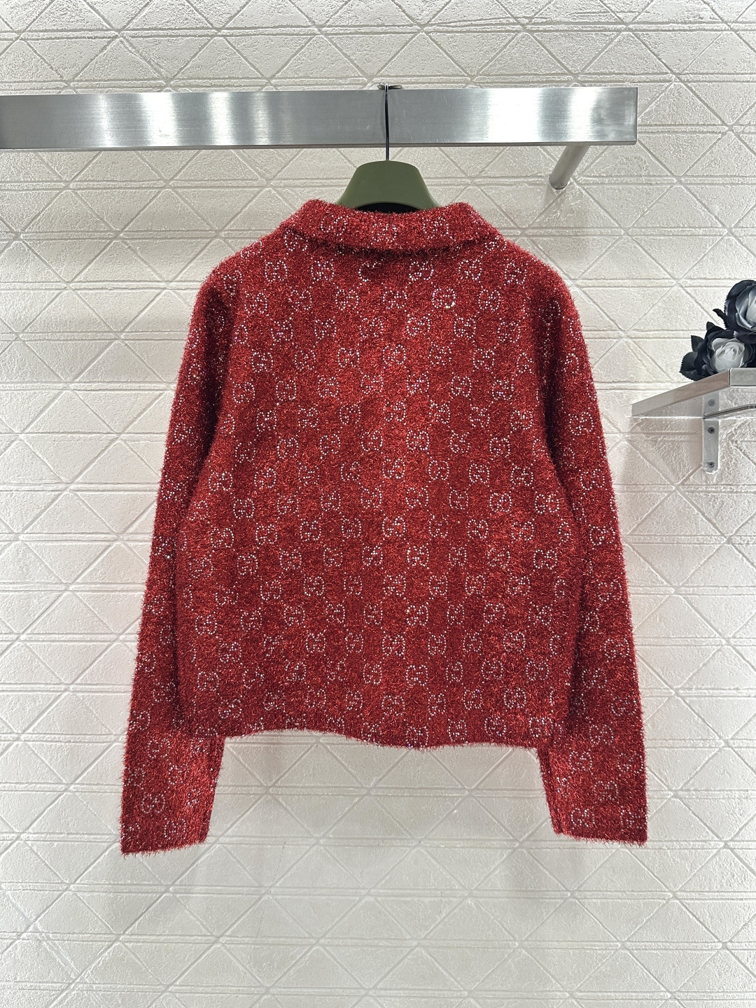 ♥Gucc*♥2026新品上架 翻领烫钻提花针织外套定制YB棉毛纱线织造，提花工艺处理，通体立体菱格分布