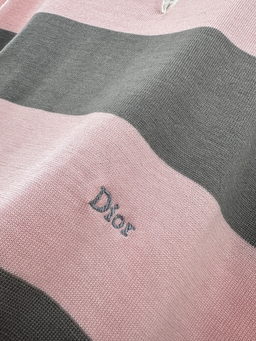 ♥Dio*♥2026新品上架 针织条纹𝑝𝑜𝑙𝑜长袖定制YB全棉纱线织造，密度细针织造，软糯质地，舒适亲肤