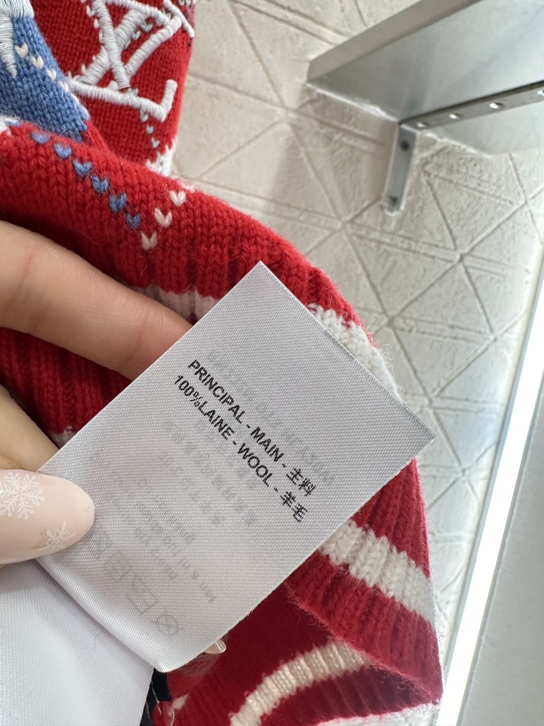 ♥Louis vuitto*♥2026新品上架 桃心领刺绣针织马甲定制YB羊毛针织材质，质感高级，舒适保