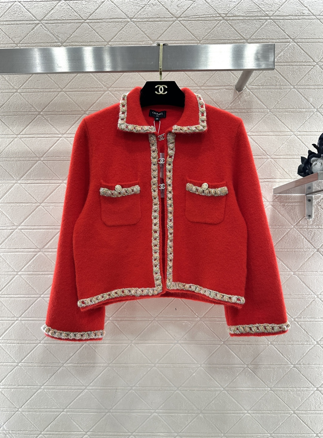 ♥Chane*♥2025新品上架 编织捆边针织开衫定制YB羊绒羊毛纱线织造，穿搭舒适，柔软细腻，翻领针织