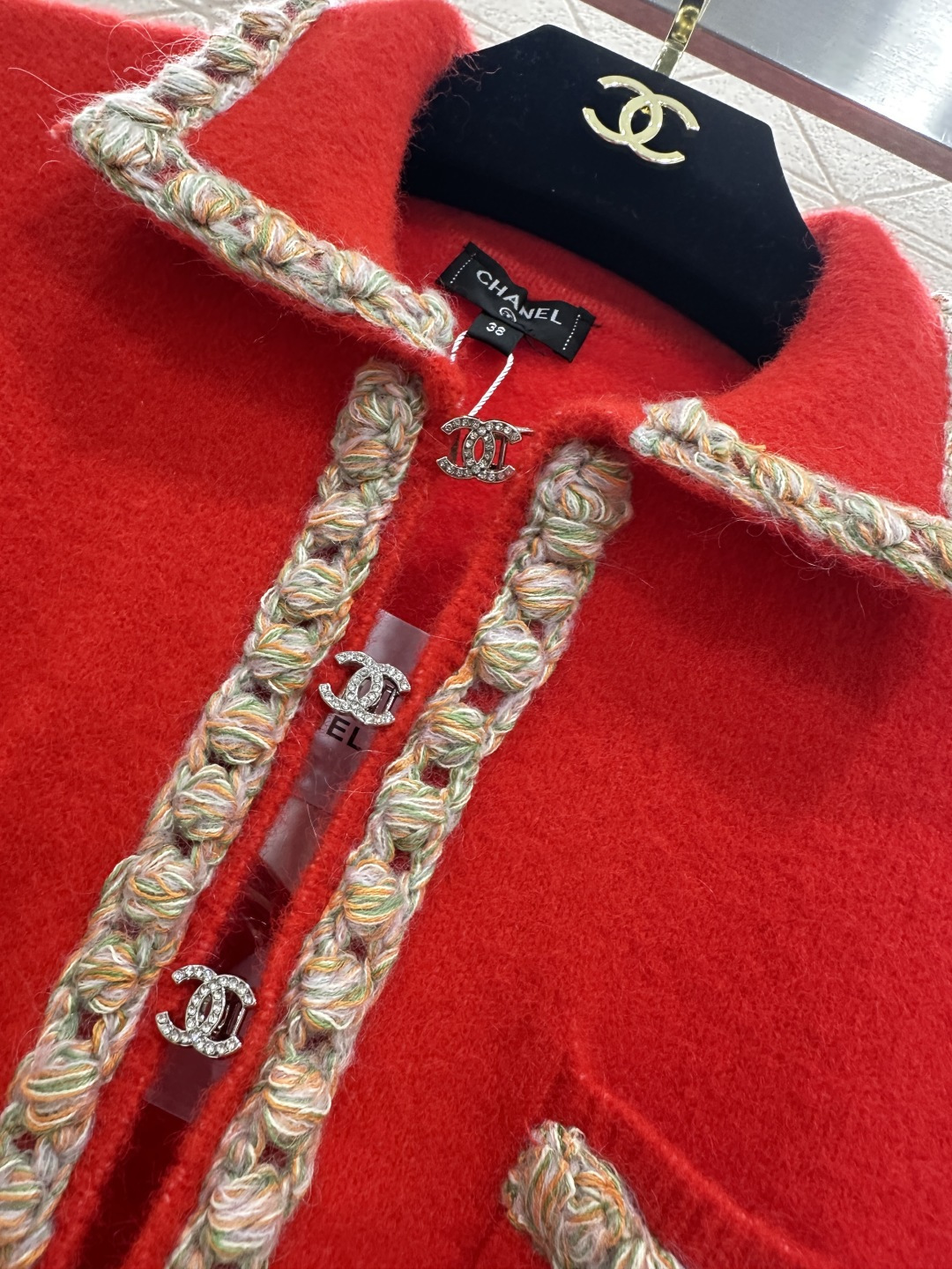 ♥Chane*♥2025新品上架 编织捆边针织开衫定制YB羊绒羊毛纱线织造，穿搭舒适，柔软细腻，翻领针织