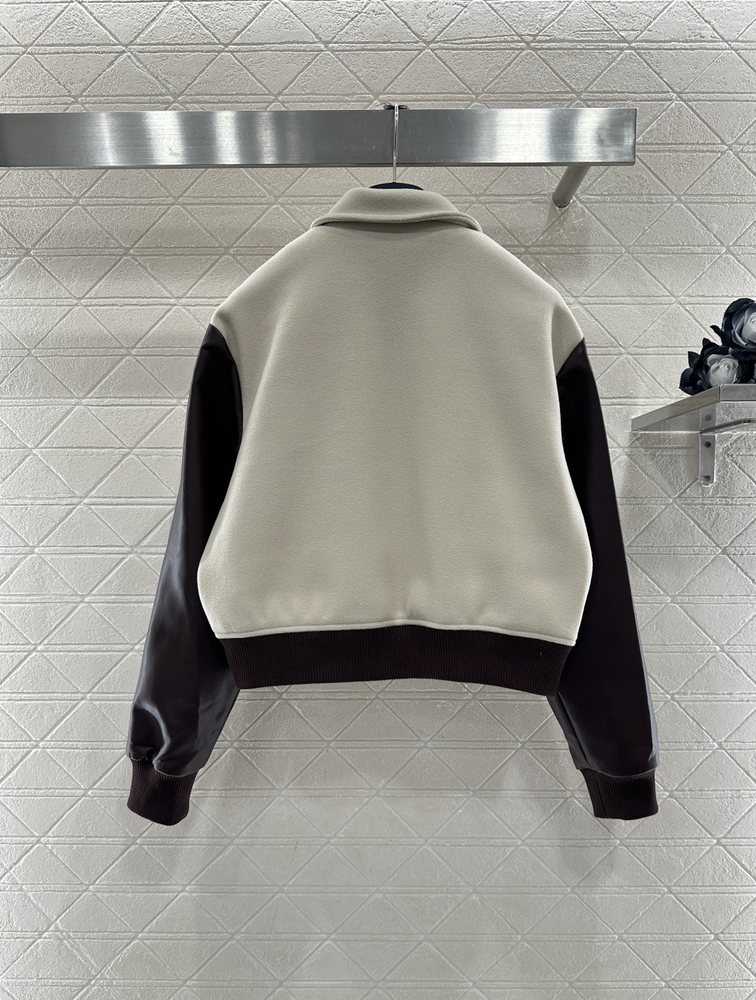 ♥Louis vuitto*♥2026新品上架 拼皮棒球毛呢外套定制YB进口毛呢材质，质感亲肤柔软，轻便