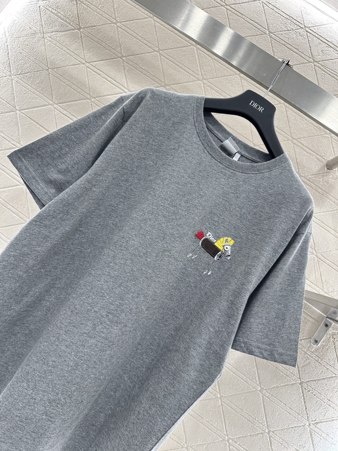 ♥Dio*♥2026新品上架 贺岁圆领刺绣徽标𝑇𝑒𝑒 新年贺岁系列#定制YB原生全棉材质，德国进口机器打