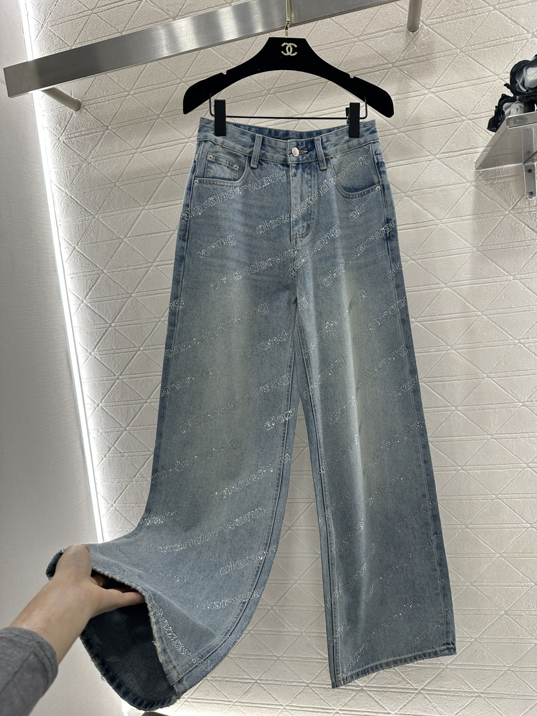 ♥Alexander wan*♥2026新品上架 高腰烫钻直筒长裤定制YB斜纹棉牛仔材质，多重水洗，呈现