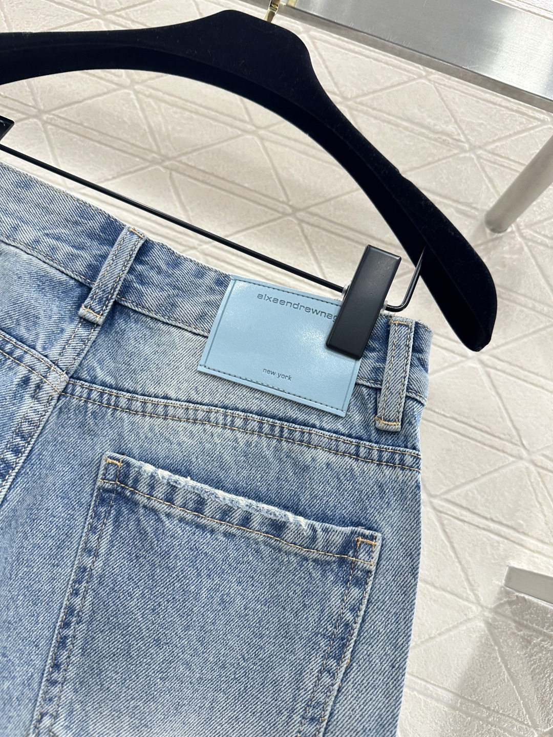 ♥Alexander wan*♥2026新品上架 高腰烫钻直筒长裤定制YB斜纹棉牛仔材质，多重水洗，呈现