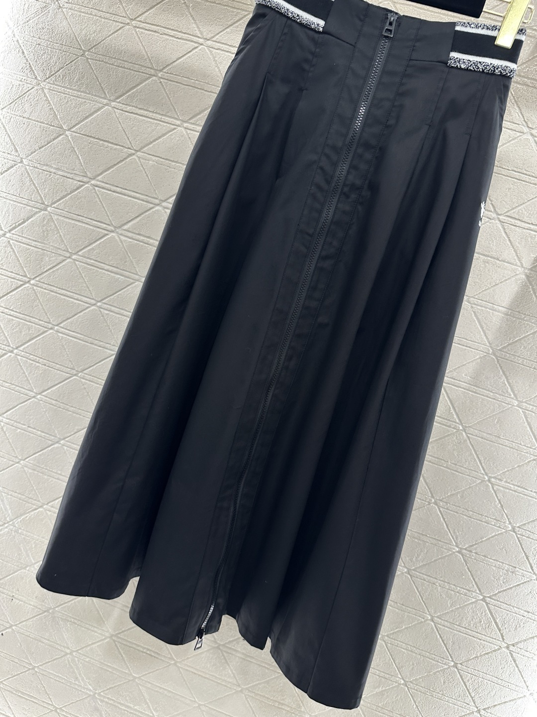 ♥Dio*♥2026新品上架 织带工装伞状半裙定制YB斜纹全棉材质，质感光泽，透气舒适，高腰拉链伞状半裙