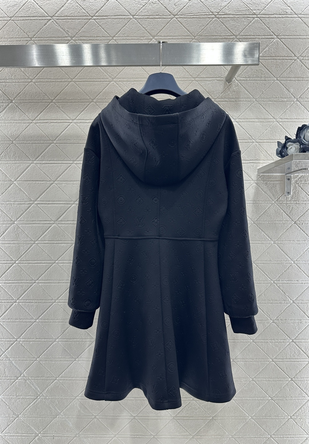 ♥Louis vuitto*♥2026新品上架 压花连帽拉链卫衣裙定制YB进口材质，舒适软糯，穿搭洋气，