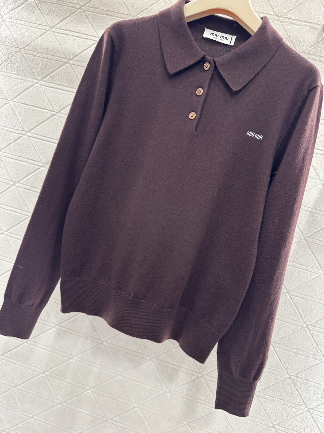 ♥Miumi*♥2026新品上架 针织半开襟翻领长袖定制YB羊毛纱线织造，软糯质地，舒适亲肤，翻领半开襟