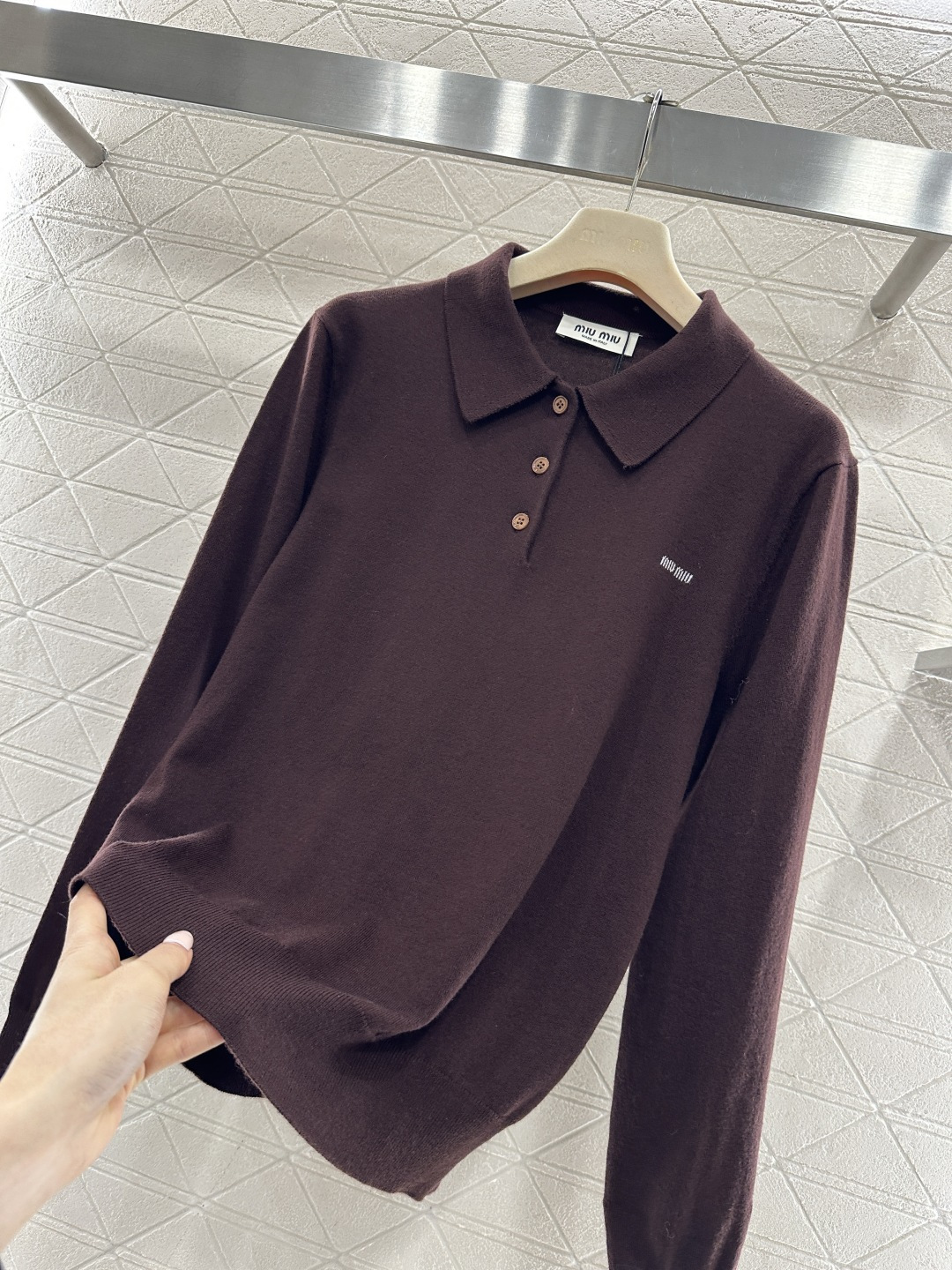 ♥Miumi*♥2026新品上架 针织半开襟翻领长袖定制YB羊毛纱线织造，软糯质地，舒适亲肤，翻领半开襟