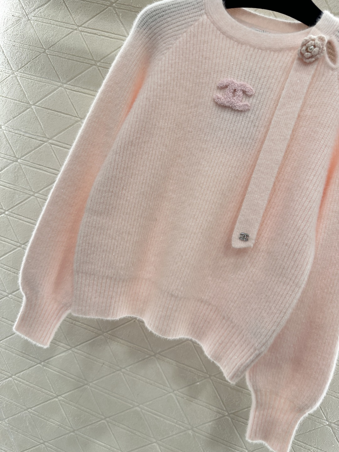 ♥Chane*♥2026新品上架 圆领针织套头毛衣定制YB羊毛纱线织造，质感细腻，穿搭舒适，圆领针织套头