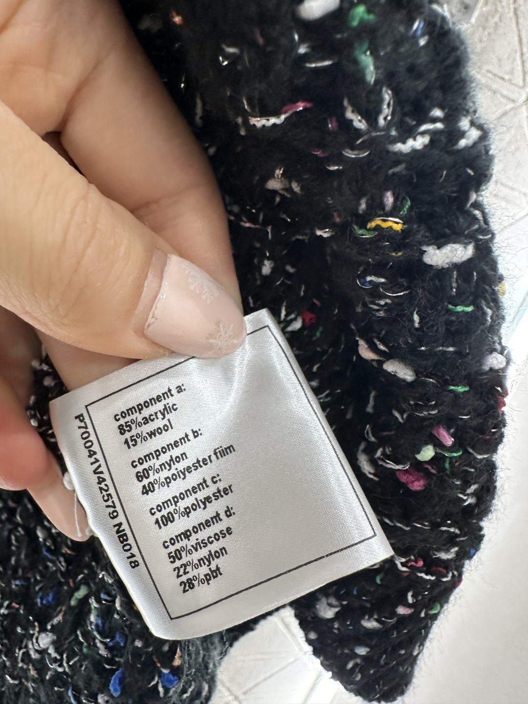 ♥Chane*♥2026新品上架 圆领刺绣徽标针织毛衣定制YB羊毛纱线织造，穿搭舒适，质感十足，圆领针织