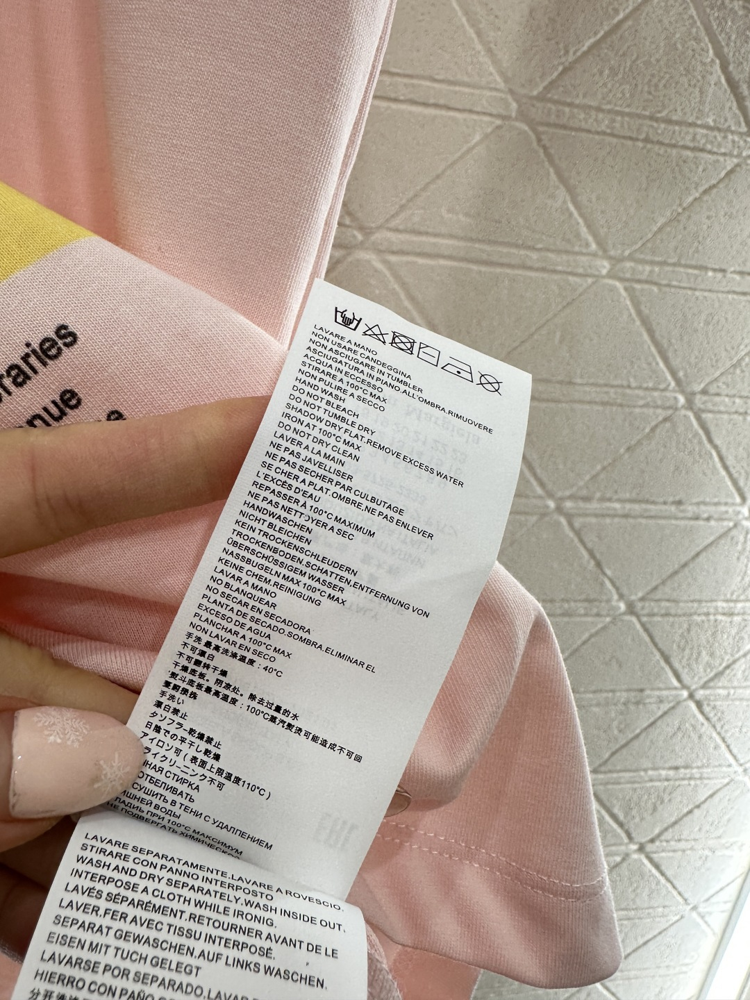 ♥MM6*♥2026新品上架 圆领印花徽标𝑇𝑒𝑒定制YB斜纹全棉材质，质感有型，穿搭舒适，宽松圆领𝑇恤剪