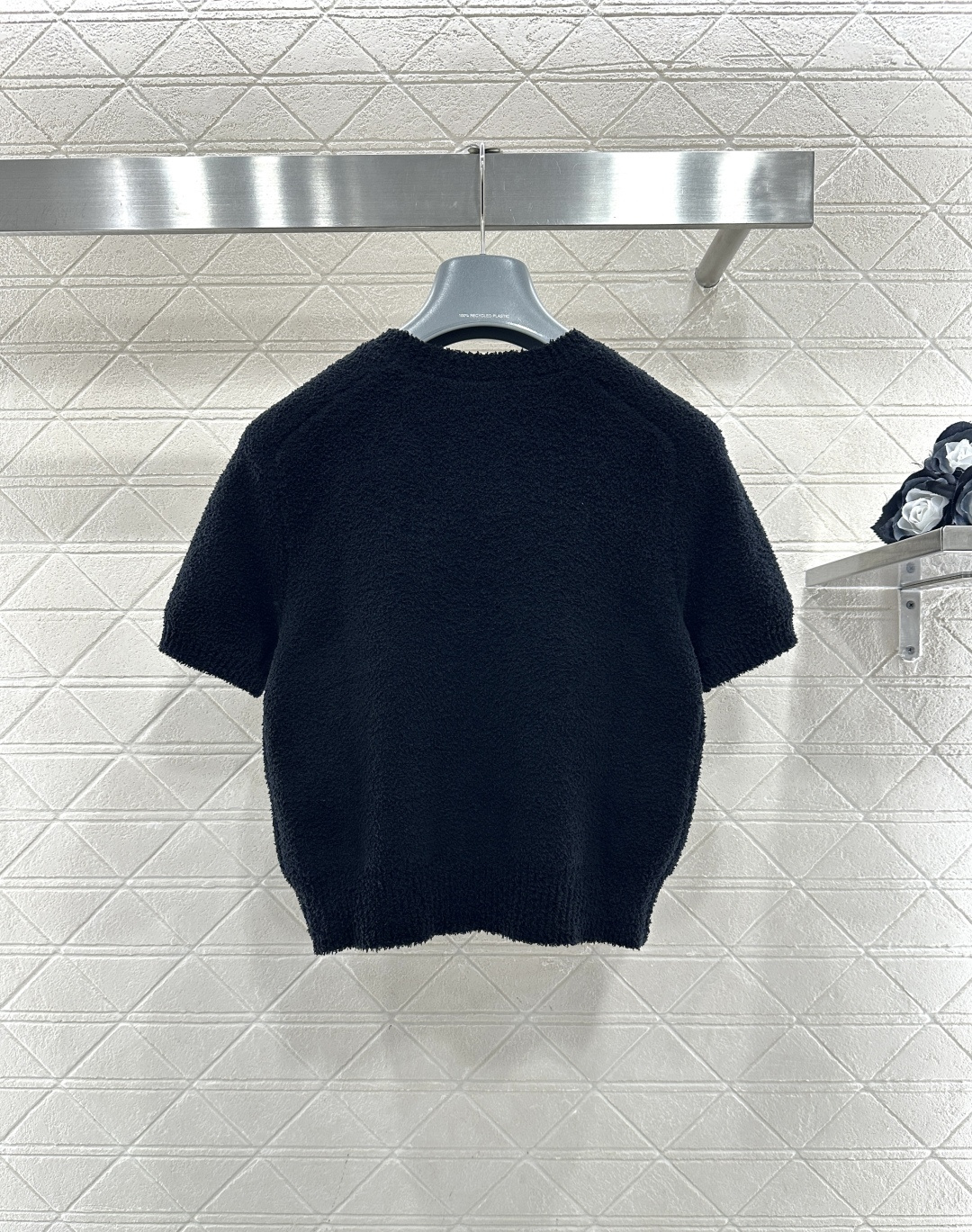 ♥Alexander wan*♥2026新品上架 圆领净版针织短袖定制YB棉毛纱线织造，穿搭舒适，质感十