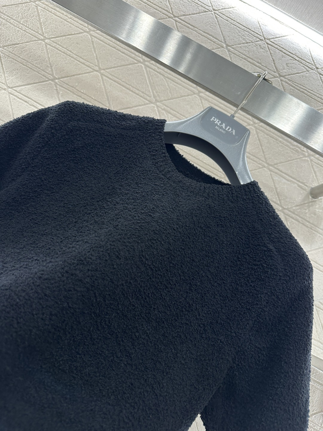 ♥Alexander wan*♥2026新品上架 圆领净版针织短袖定制YB棉毛纱线织造，穿搭舒适，质感十