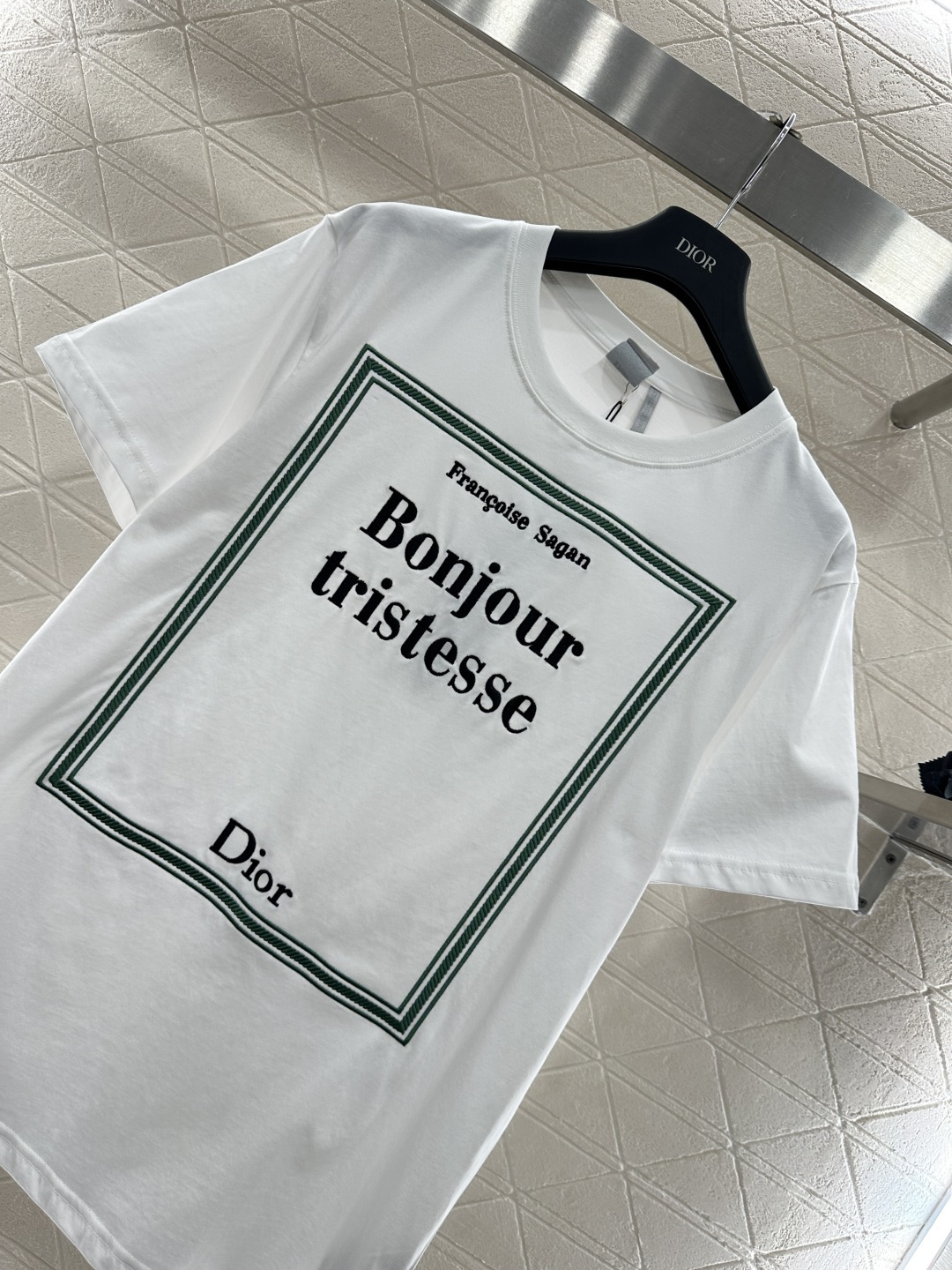 ♥Dio*♥2026新品上架 撞色方框圆领徽标𝑇𝑒𝑒定制YB原生全棉材质，柔软亲肤，舒适有型，宽松𝑇恤版